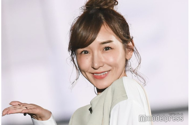 加護亜依（C）モデルプレス