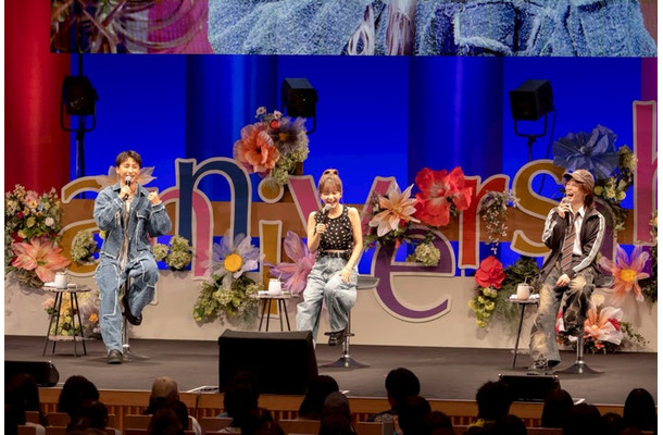 與真司郎、宇野実彩子、末吉秀太(提供写真)