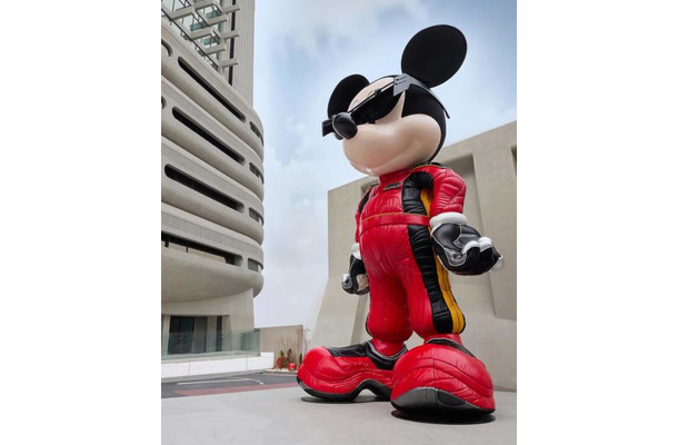 ジェントルモンスター×ディズニー×F1(R)、レーシングカーをイメージしたアイウェアを発売