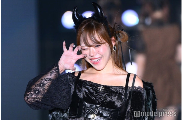 になに（C）モデルプレス