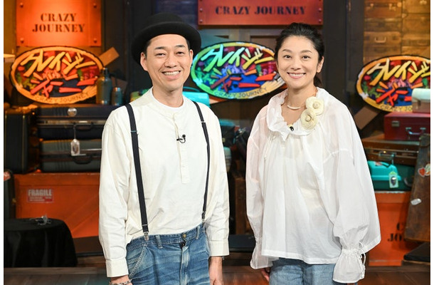 設楽統、小池栄子(C)TBS