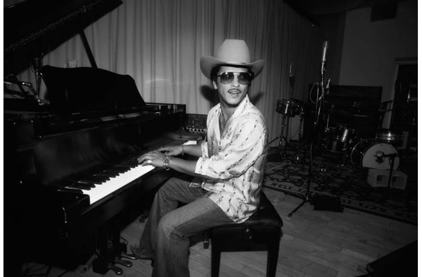 ブルーノ・マーズ、エイベックスとグローバル音楽出版パートナーシップを開始