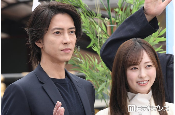 映画「正直不動産」キックオフ地鎮祭＆完成報告【正直】会見に出席した山下智久、福原遥（C）モデルプレス