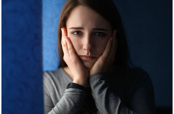 華やかな世界で「お金持ちの社長さん」と結婚したけれど。陰湿なモラハラ男に豹変した夫にいじめ抜かれる毎日、心が折れそうで