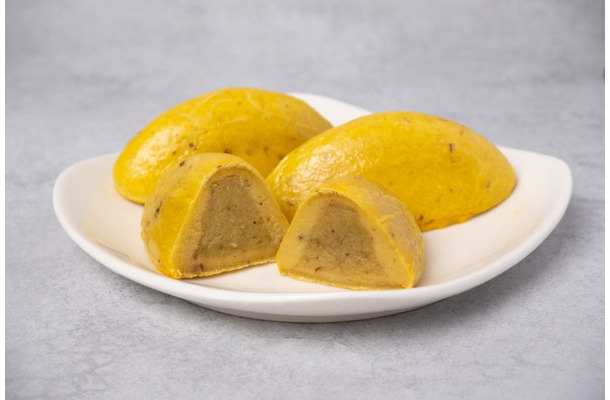 2層仕立てのやきいもスイートポテト（提供写真）