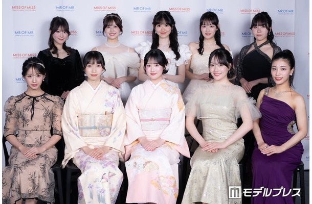 (前列左から)本田沙夢利さん、小木沙穂里さん、伊藤凌華さん、田中葵さん、齋藤真奈海さん(恒例左から)中本帆南さん、江川萌奈さん、田口心晴さん、大塚雛美さん、石井優衣さん(C)モデルプレス