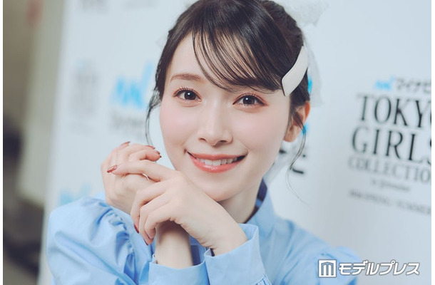 モデルプレスのインタビューに応じた守屋麗奈（C）モデルプレス
