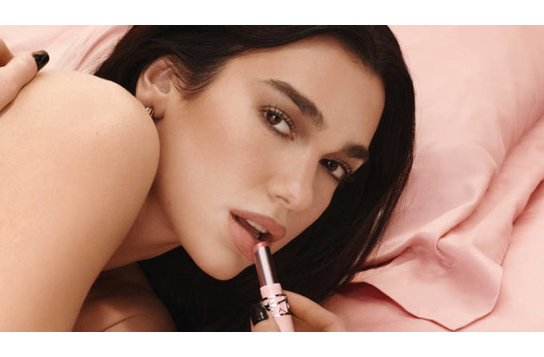 YSL BEAUTY、“ふわじゅわ”質感を叶える「ラブヌード リップスティック」誕生