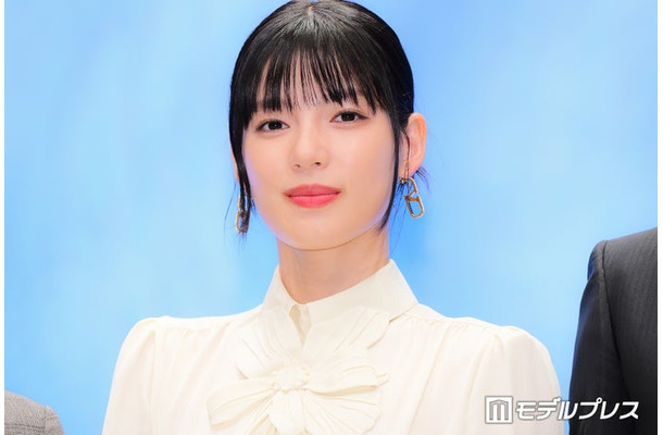 「刑事、ふりだしに戻る」記者会見に出席した石井杏奈（C）モデルプレス