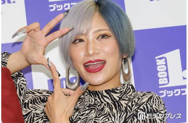 信子(C)モデルプレス