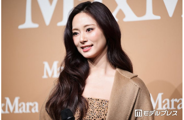 ツウィ(C)モデルプレス