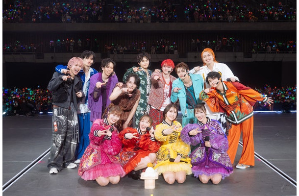 超特急、ももいろクローバーZ（C）NTV