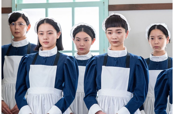 菊池亜希子、上坂樹里、木越明、見上愛、中井友望「風、薫る」第31話（C）NHK