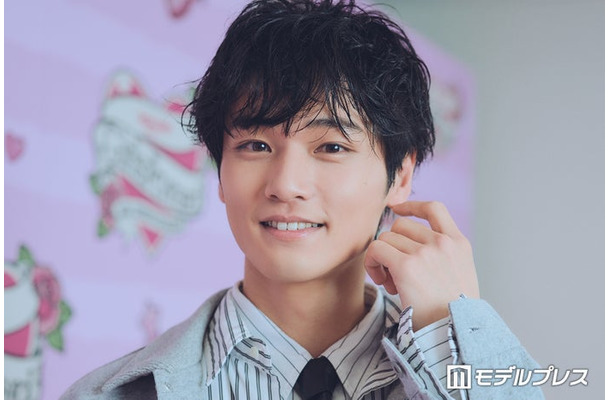 モデルプレスのインタビューに応じた中川大輔（C）モデルプレス