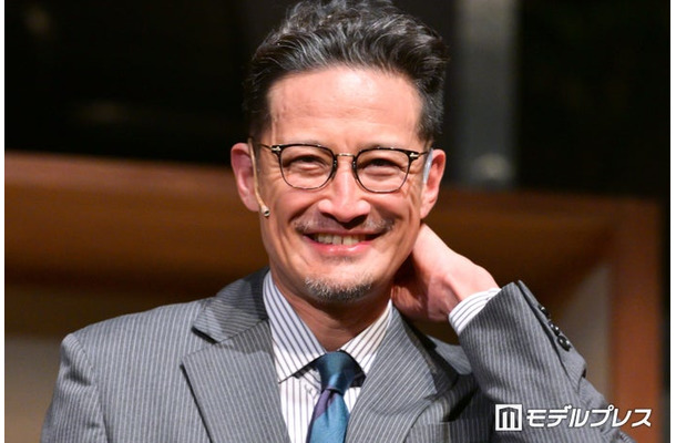 「はがきの王様」取材会に出席した松岡昌宏(C)モデルプレス
