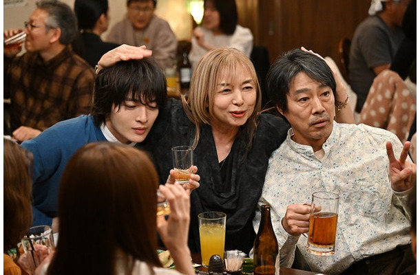 玉森裕太、山口智子、堤真一「GIFT」第6話(C)TBS