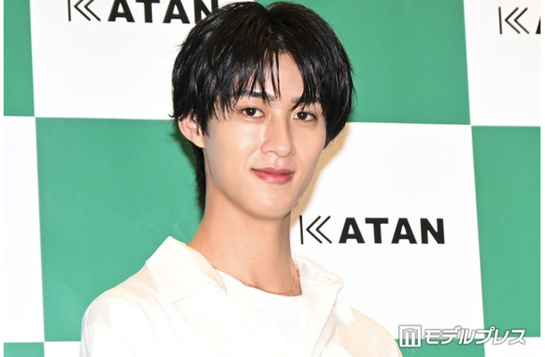 爆裂ハリつや肌の曽野舜太(C)モデルプレス