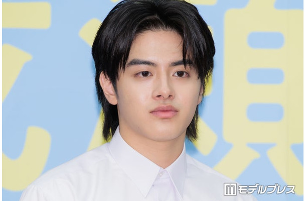 「成瀬は天下を取りにいく」記者会見に出席したISSEI(C)モデルプレス