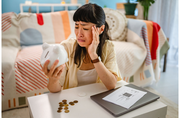 「お金が貯められない」って思う人、今すぐこれをやめてみて!