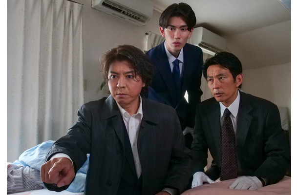 「遺体は一体……」上川隆也、樋口幸平、高橋洋（C）フジテレビ