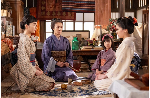 見上愛、水野美紀、英茉、早坂美海「風、薫る」第56話(C)NHK