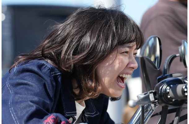 西野七瀬（C）2026「免許返納!?」製作委員会