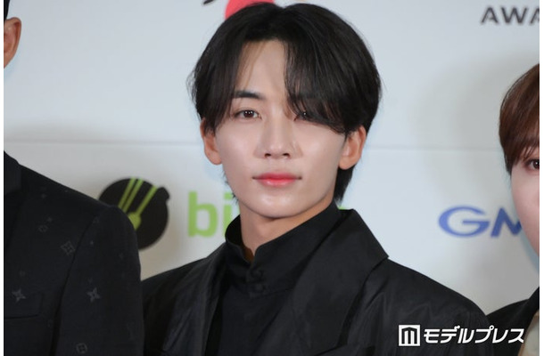 JEONGHAN（C）モデルプレス