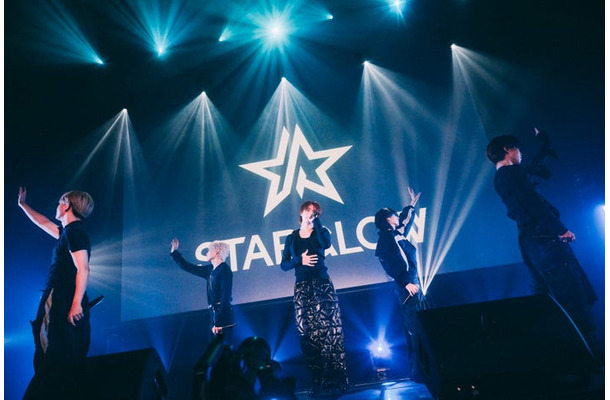 STARGLOW／BMSG「Greeting ＆ Gathering’26」撮影：ハタサトシ