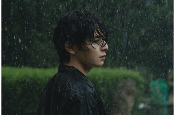 山田涼介「一次元の挿し木」第1話（C）読売テレビ・日本テレビ