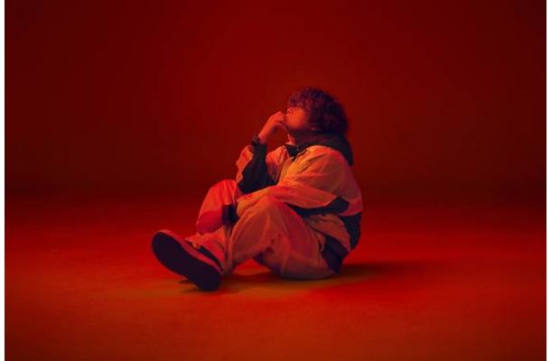 Vaundy、新曲「かげろう」吉田ユニが手掛けたジャケット写真公開|各地の夏フェスにも多数出演予定