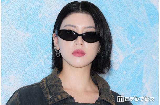 「THE HYUNDAI(ザ・ヒョンデ) フォトコール」に登場した三吉彩花(C)モデルプレス