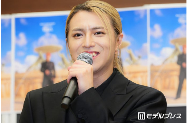 「BULLET TRAIN TAKASHI 1st Photobook xmex」発売記念イベントに出席したタカシ(C)モデルプレス