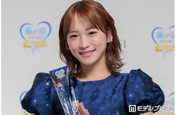 「サンギ 歯が命アワード 2026」を受賞した川栄李奈(C)モデルプレス