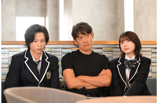 森本陸斗、反町隆史、稲垣来泉「GTO」第3話(C)カンテレ