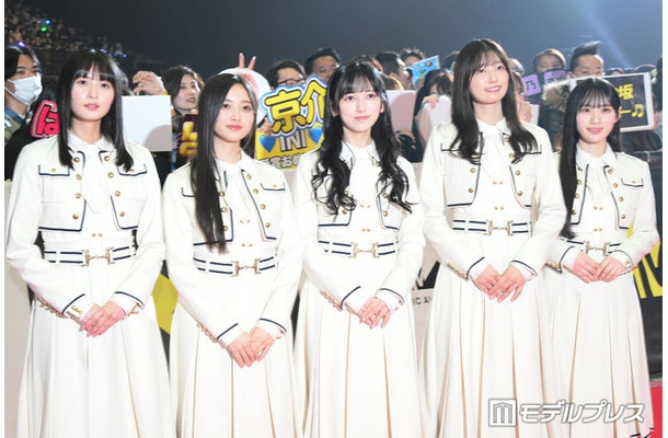 乃木坂46(C)モデルプレス
