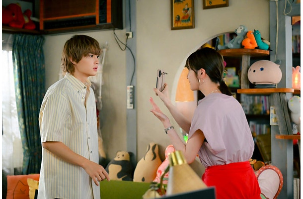 佐野勇斗、松本若菜「君の好きは無敵」第4話（C）TBS