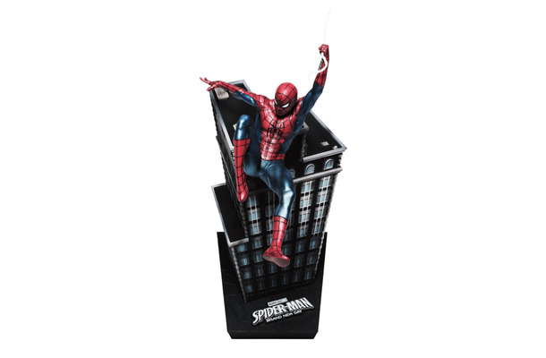 A賞 スパイダーマンスイングスタチュー