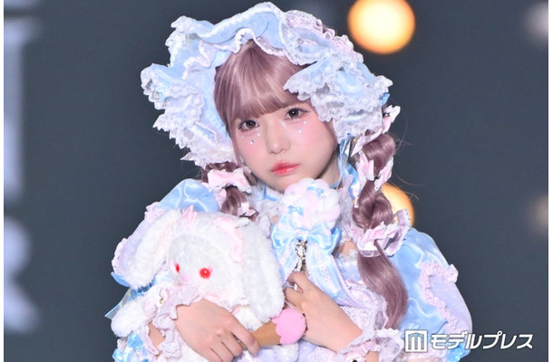 あいす(C)モデルプレス