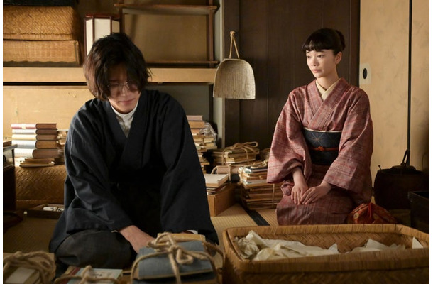 佐野晶哉、見上愛「風、薫る」第103話(C)NHK
