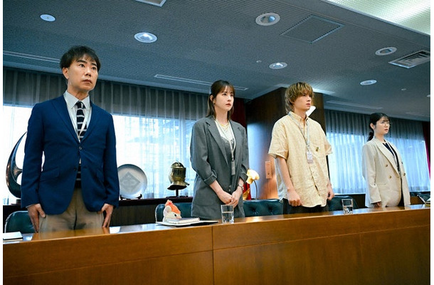藤井隆、松本若菜、佐野勇斗、小野花梨「君の好きは無敵」第6話（C）TBS