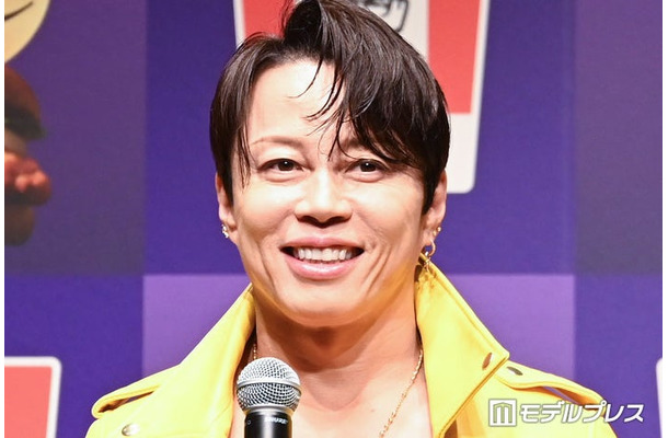 ケンタッキーフライドチキン「とろ~り月見」シリーズ発表会に出席した西川貴教(C)モデルプレス
