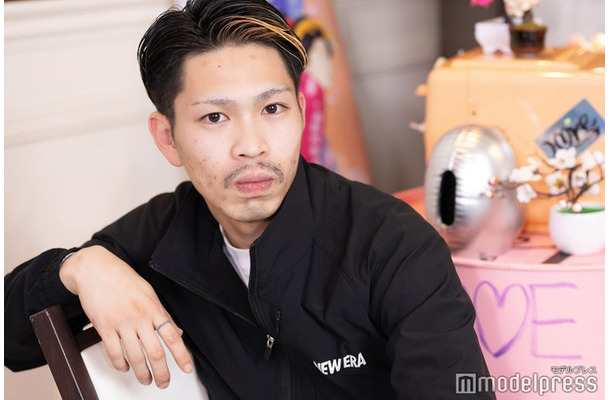 モデルプレスのインタビューに応じた坊(C)モデルプレス