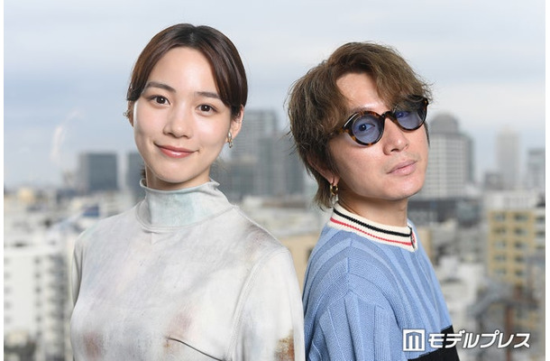 モデルプレスのインタビューに応じた安田章大&のん(C)モデルプレス