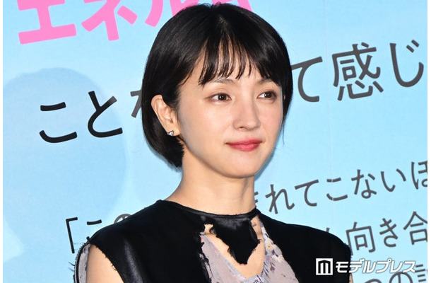 映画「時には懺悔を」初日舞台挨拶に登壇した満島ひかり(C)モデルプレス