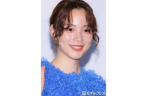 映画「平行と垂直」公開記念舞台挨拶に出席したのん(C)モデルプレス