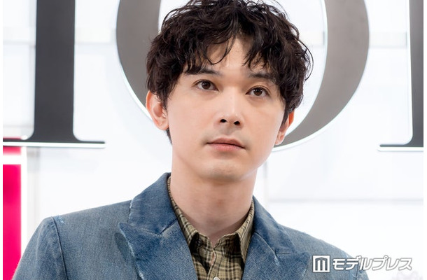 「ミス ディオール オードゥ パルファン」ローンチイベントに出席した吉沢亮（C）モデルプレス