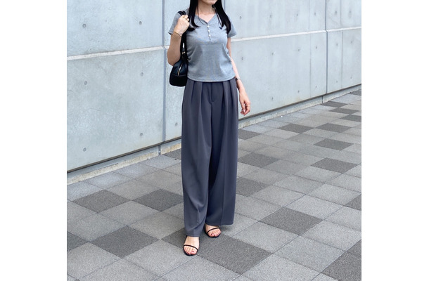 ※リンク追加済・ゆるいのにきちんと見えが40代の合言葉。ヘンリーカットソーの実力【40代の毎日コーデ】