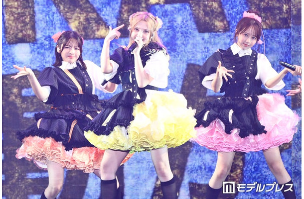 FRUITS ZIPPER(C)モデルプレス