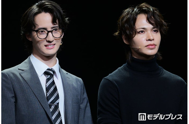 EX THEATER ARIAKE OPENING LINEUP「ノッキンオン・ロックドドア THE STAGE」取材会に出席した川島如恵留、上田竜也(C)モデルプレス