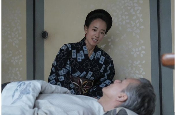 石橋静河、渡部篤郎「ブラッサム」第9話(C)NHK